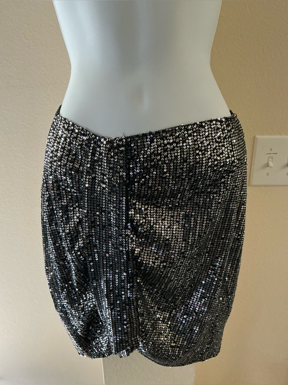 Sequined Black Mini Skirt - Shimmering Evening Wear Size Small
